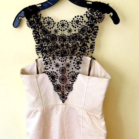 $499 Max Mara Sportmax Ivory Mid-length Dress With LACE **IT 48, US 14 - Picture 2 of 10